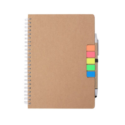 Cuaderno con post it y bolígrafo